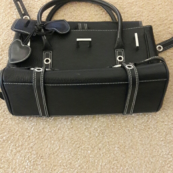 Handbag - Picture 3 of 4