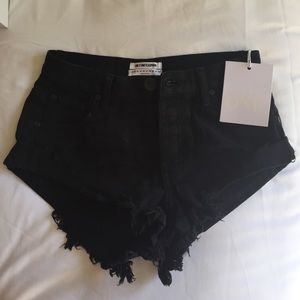 NWT-One teaspoon bandits black panther - size 23