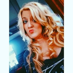 Meet your Posher, Kristin