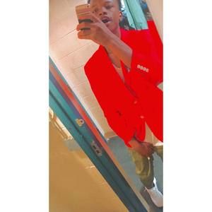 Meet your Posher, Derrick