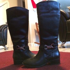 Ralph Lauren calf high black leather boots