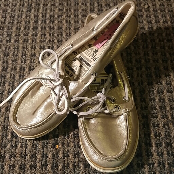 Golden boat shoes