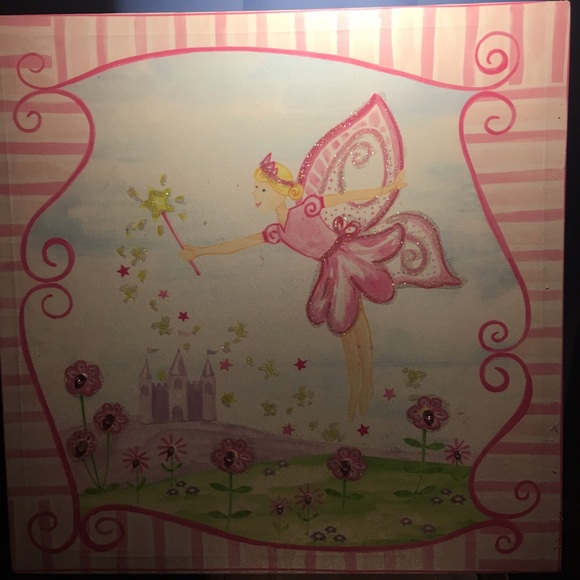 Girl room wall decor