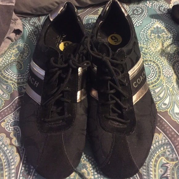 Black women's coach shoes