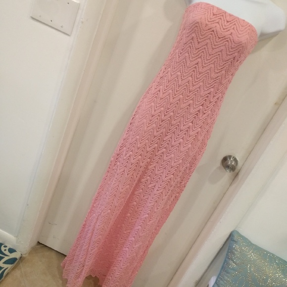 Pink Crochet Maxi dress - Picture 3 of 3