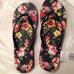 Black Floral Flip-flops