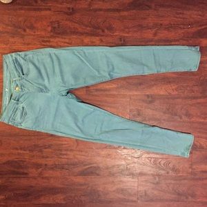 Levi high waisted jeans