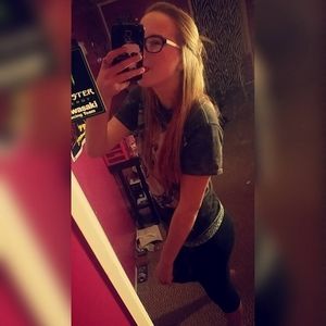 Meet your Posher, Kelsey