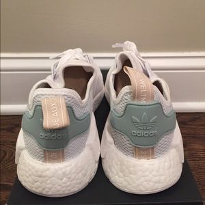 NEW 2017 WMNS NMD_R1 BY3033 Tactile Green