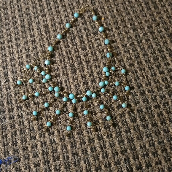 Gold and turquoise necklas