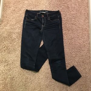 American Eagle Dark wash super stretch Jeggings