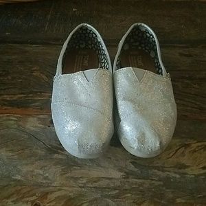 Silver glitter Tom's