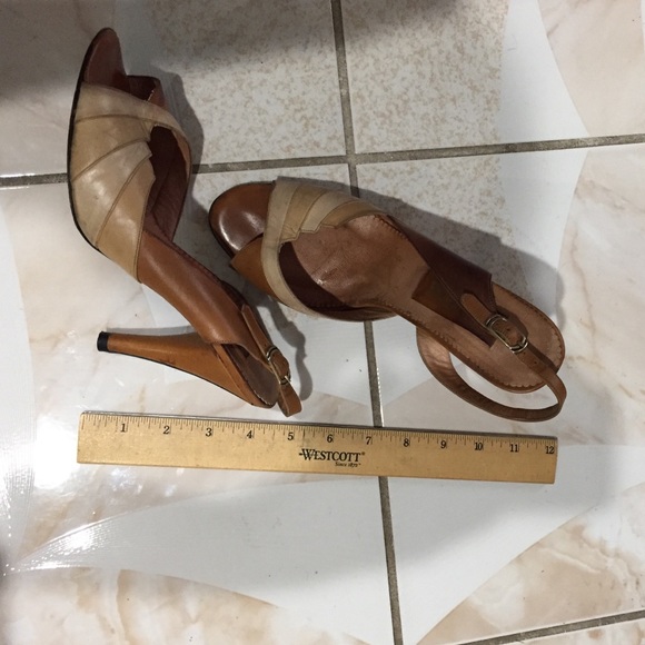 Comfortable heels - Picture 3 of 4