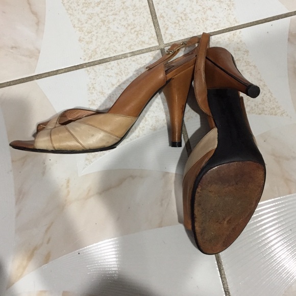 Comfortable heels - Picture 4 of 4