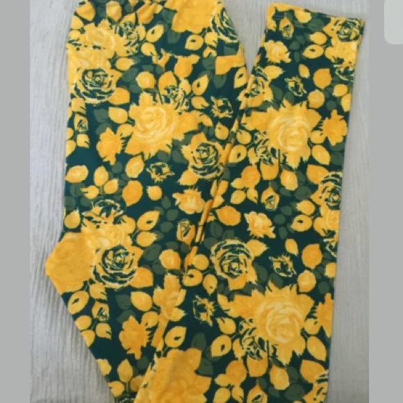 New Lularoe One Size (OS) Leggings