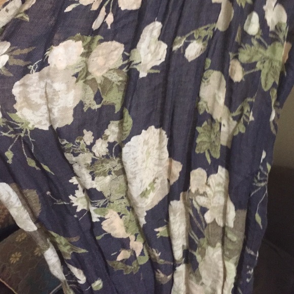 Grey floral scarf