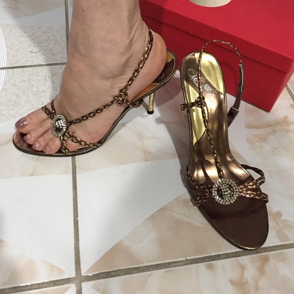 Heels - Picture 1 of 3