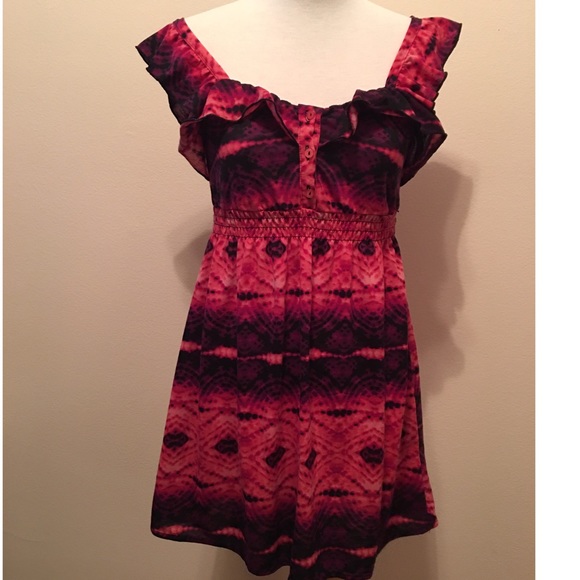 No Boundaries summer top. - Picture 1 of 2