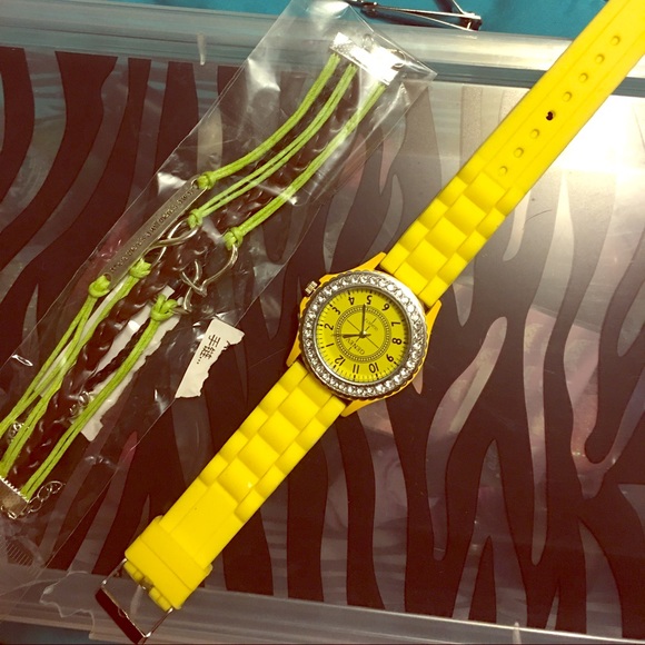 Watch and bracelet - Picture 1 of 1
