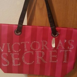 VS tote