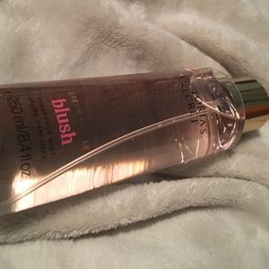 NWT Victoria's Secret Perfume