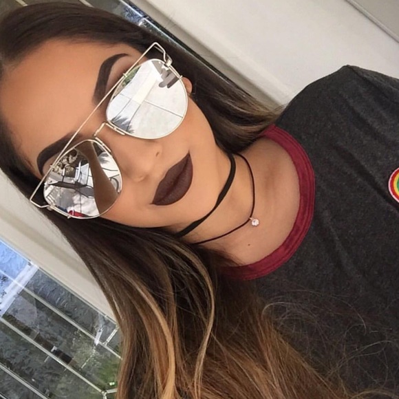 Eliana Rose Gold Mirrored Squared Sunglasses - Picture 3 of 3