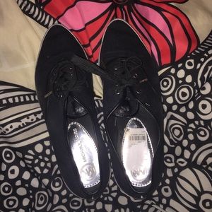 Sale!!! 💝 Michael Kors sneakers