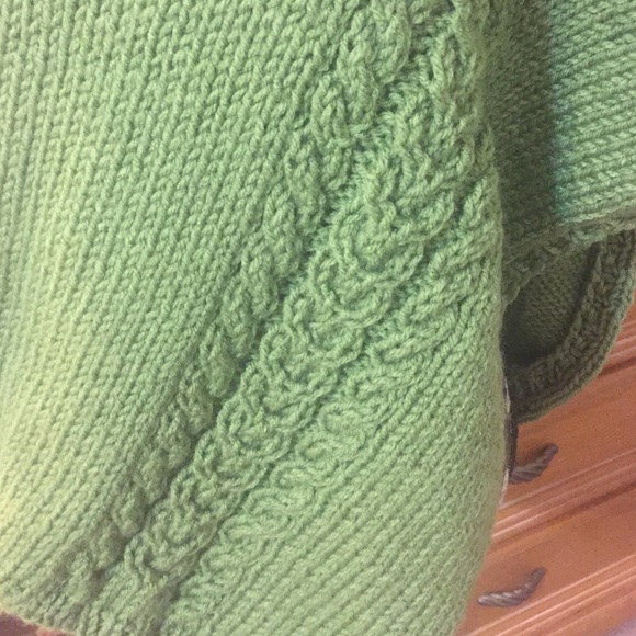 Handmade wrap - Picture 3 of 3