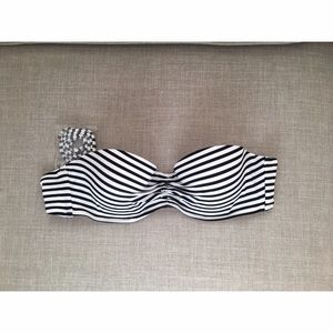 Victoria's Secret NWOT striped bandeau bikini top