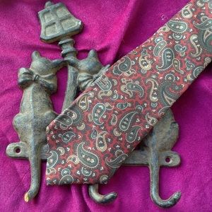 Vintage Accessories - Cool Cat Patric James Vintage Paisley Holiday Tie Vintage Accessories - Cool Cat Patric James Vintage Paisley Holiday Tie