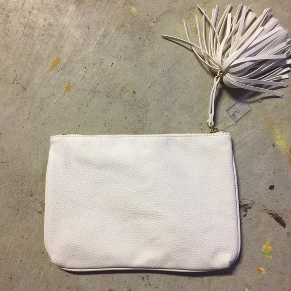 White Merona Clutch with Tassle - Picture 2 of 4