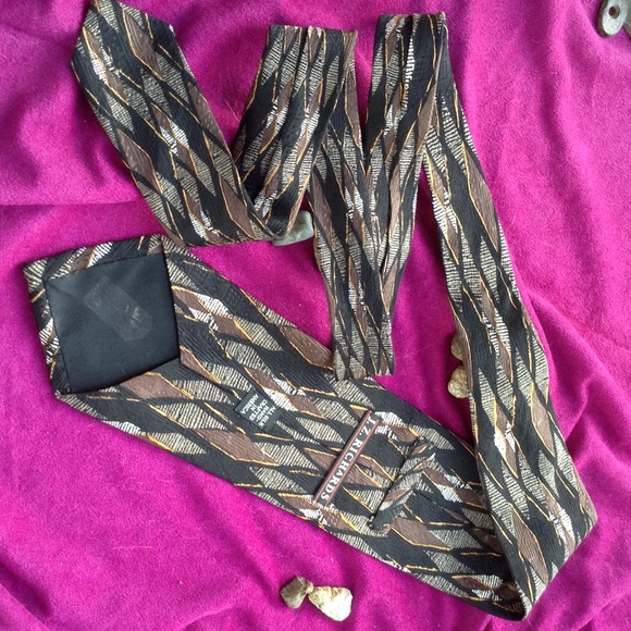 SOLD Diamond Tie - Picture 3 of 4