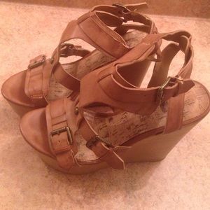 Guess brand wedges