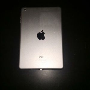 First generation White IPad Mini