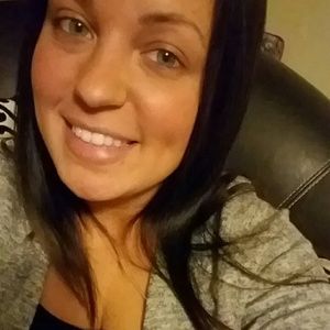 Meet your Posher, Jenn