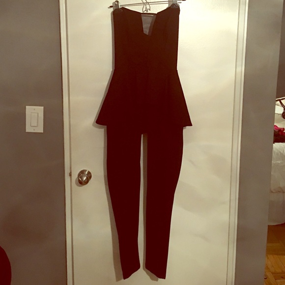 ARDEN B BLACK PEPLUM JUMPSUIT SIZE S