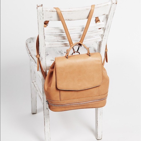 Free People Handbags - 🎉ONE LEFT🎉FREE PEOPLE BACKPACK