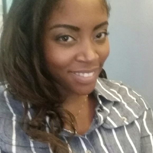 Meet your Posher, Latay