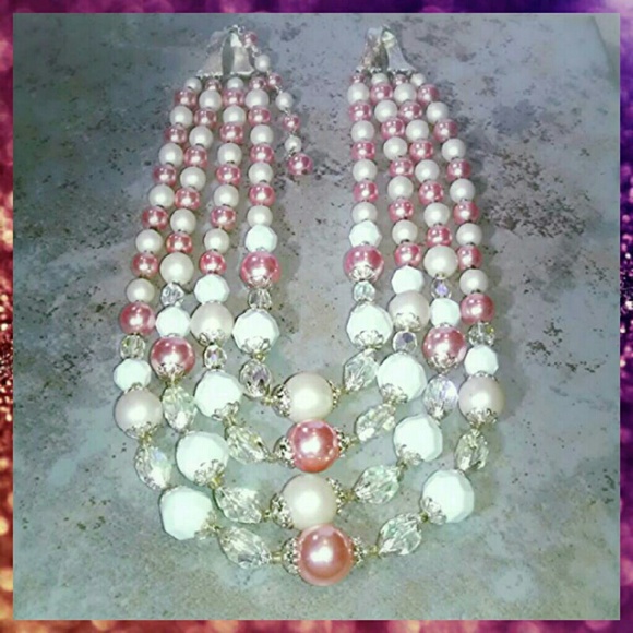 Vintage💎Aurora Borealis Crystals Pink & Pearl Beads - Picture 2 of 4
