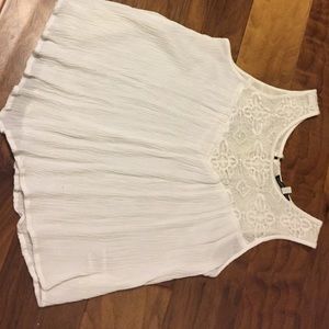 2 white lace tank tops, size Small.