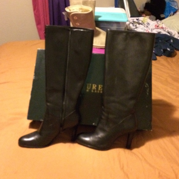 High riding boots with heels