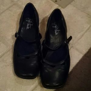 Lifestride Mary Janes