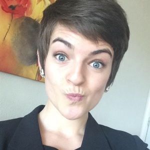 Meet your Posher, Haley