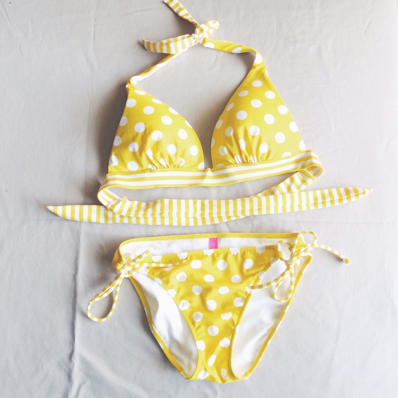 VS Polka Dot Bikini 👙
