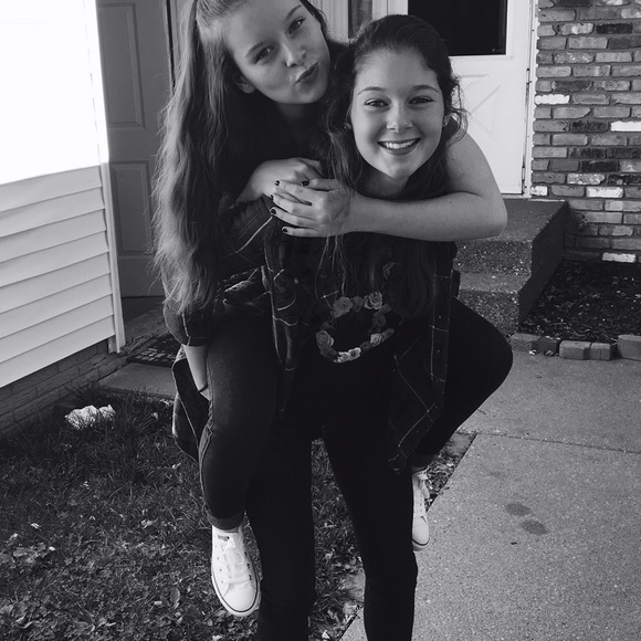 Meet your Posher, Hannah