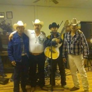 Meet your Posher, Genaro