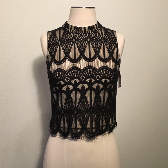 Xhilaration- Black/Nude Lace Crop Top SZ M NWT