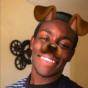 Meet your Posher, Aaron