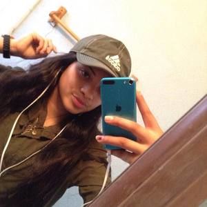 Meet your Posher, Rosa