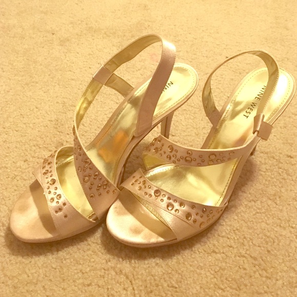 Nine West Gold studded Heels - Picture 1 of 3
